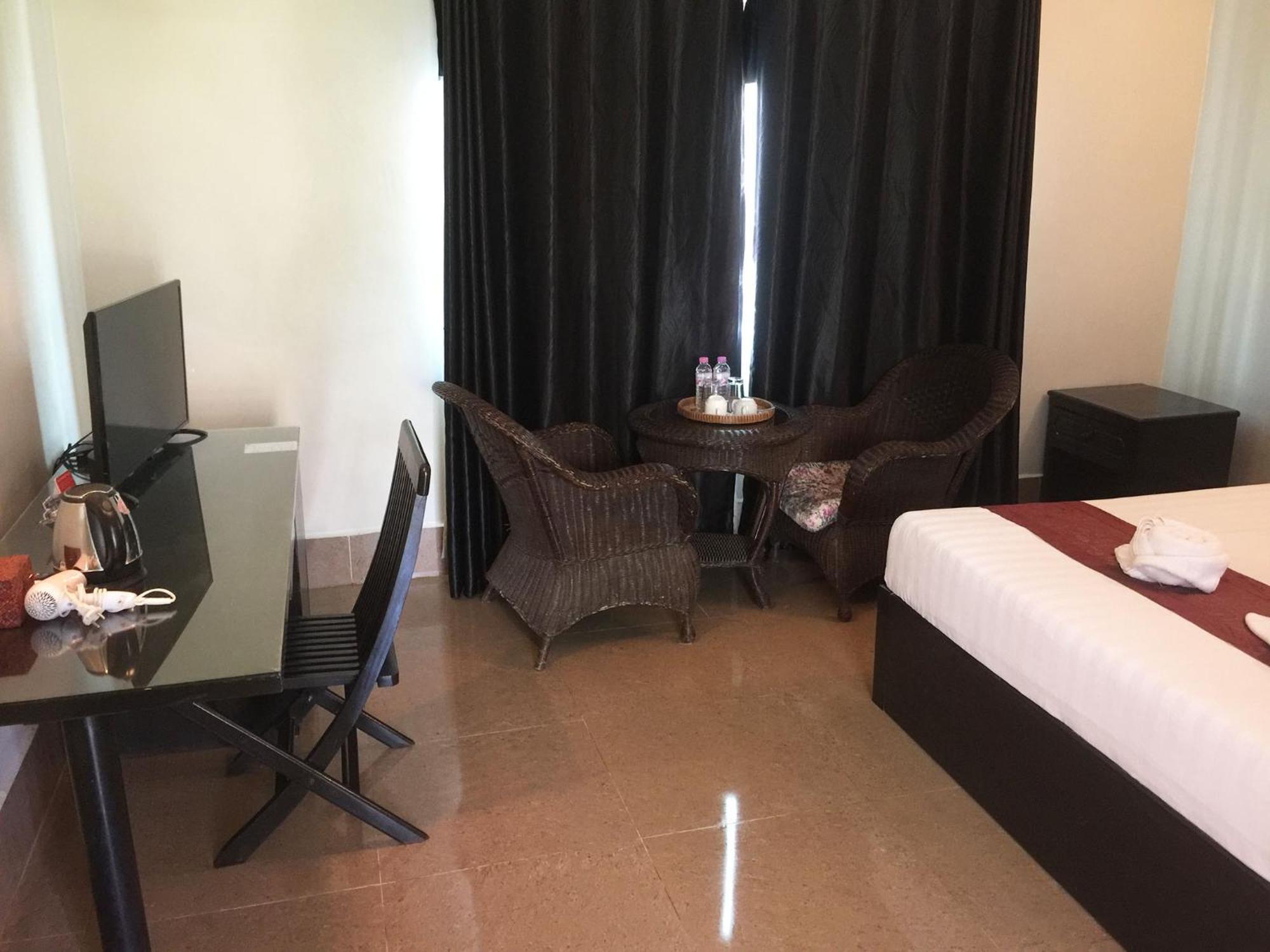 Central Night Hotel Сием Реап Екстериор снимка