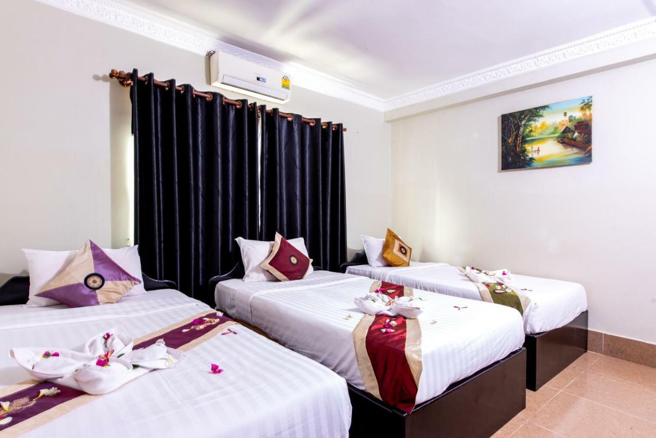 Central Night Hotel Сием Реап Екстериор снимка